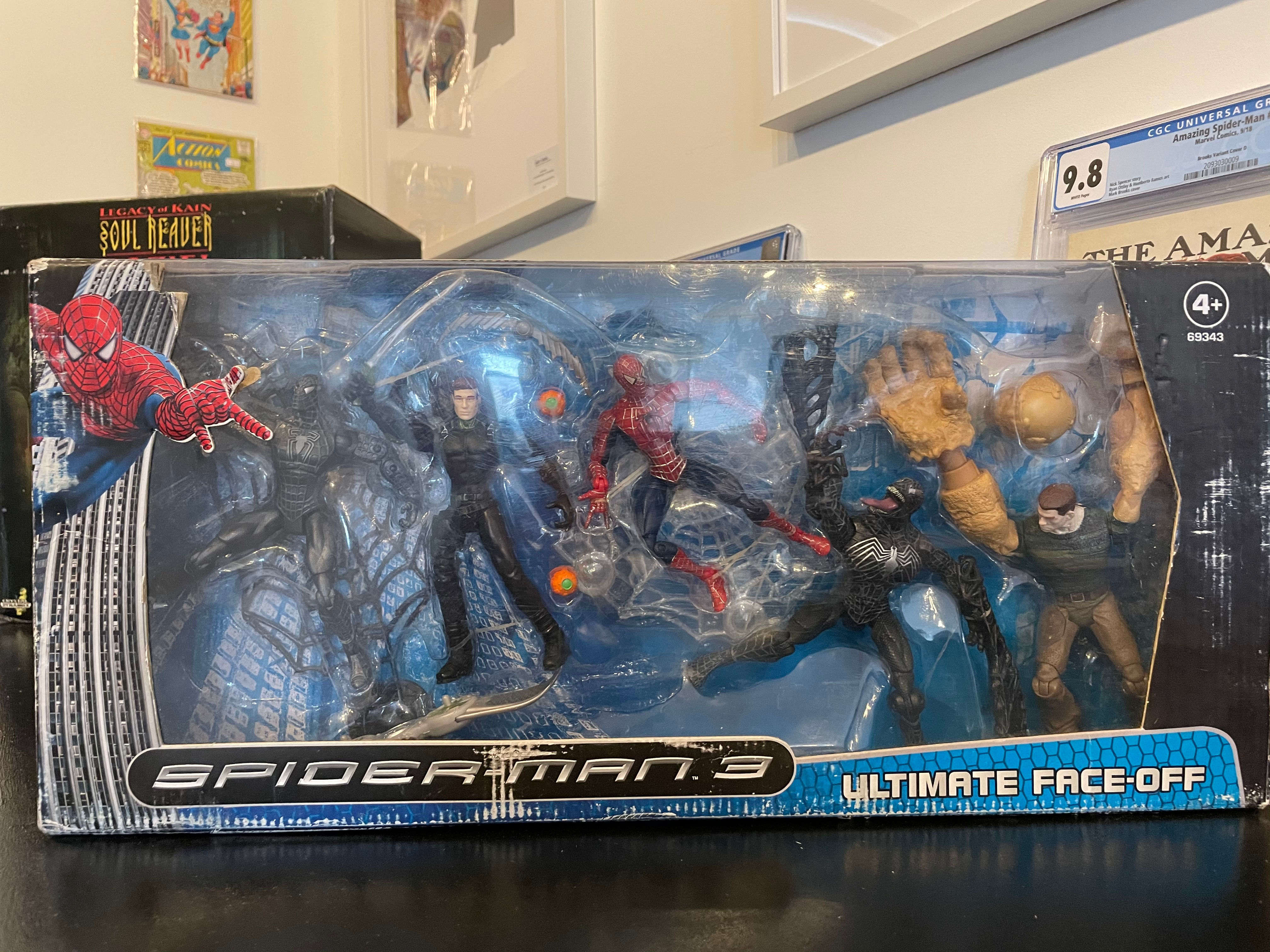 Spider-Man 3 Ultimate Face Off Gift Pack