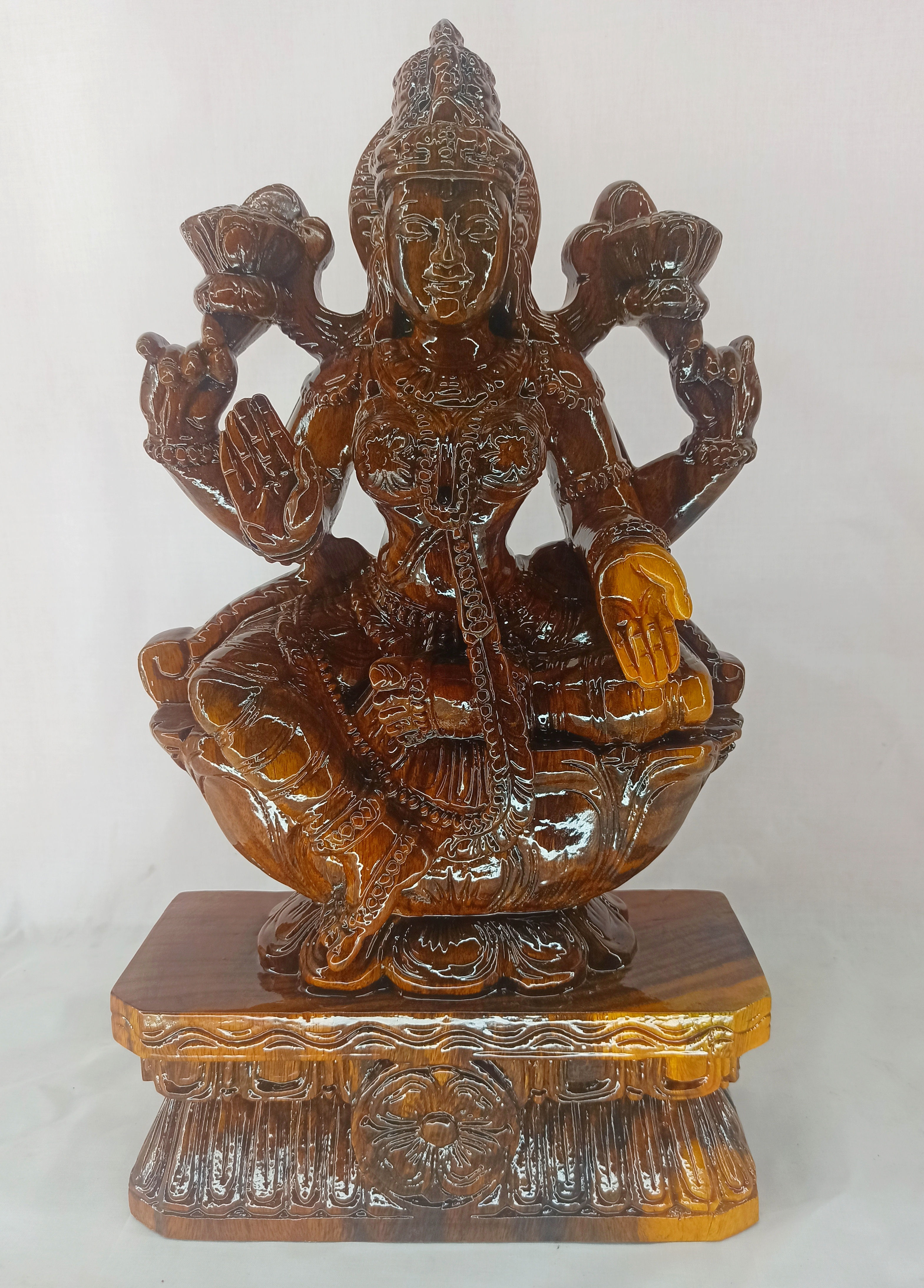 Goddess Lakshmi 1.5 Feet