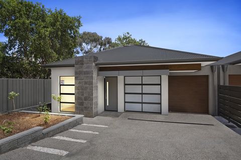 KENSINGTON GARDENS I