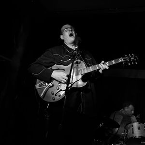 James Oliver - 10 Photos