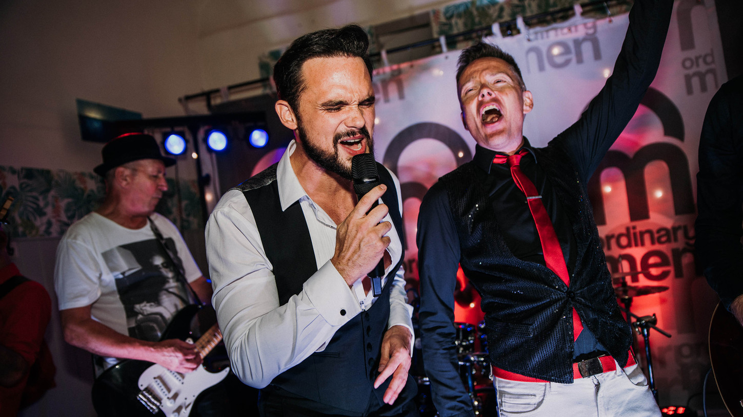 Atken Photography Wedding Photographer Manor Court.jpg