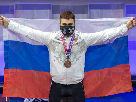 Бабаян с малой бронзой в рывке