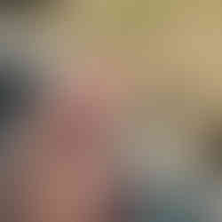 mudra hand on a knee