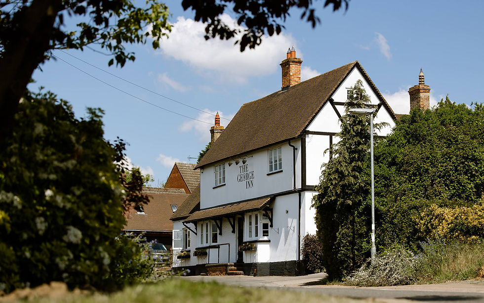 Country Pub and Inn in Maulden