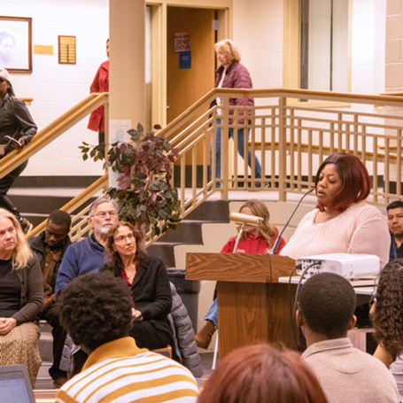 La comunidad alza la voz por Morningside: familias y vecinos advierten sobre el costo humano de cerrar la escuela