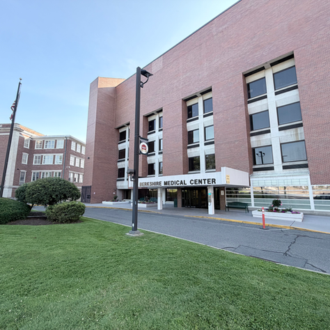 Demandan a Berkshire Medical Center por dos muertes vinculadas al brote de legionela de 2025