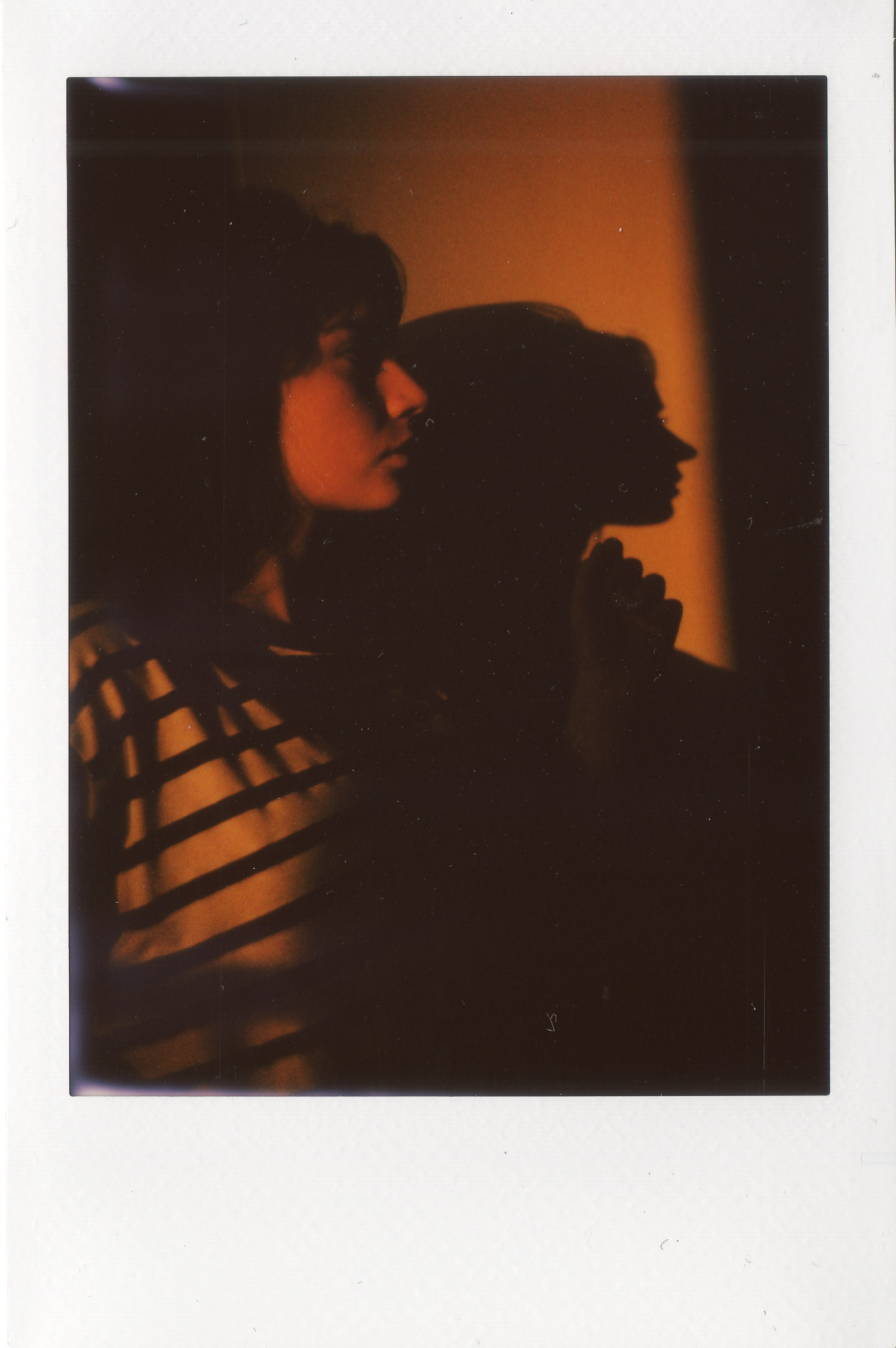 INSTAX191_Mint_camera_TL70_Cécile_Acevedo-_Romain_Sandt