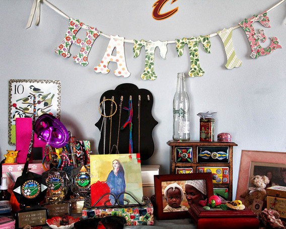 smalldresser10x8.jpg
