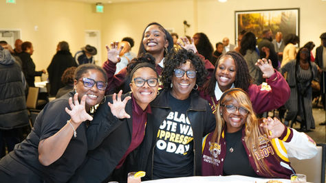 NAACP President Cynthia Slater and students from Bethune-Cookman in Tallahassee