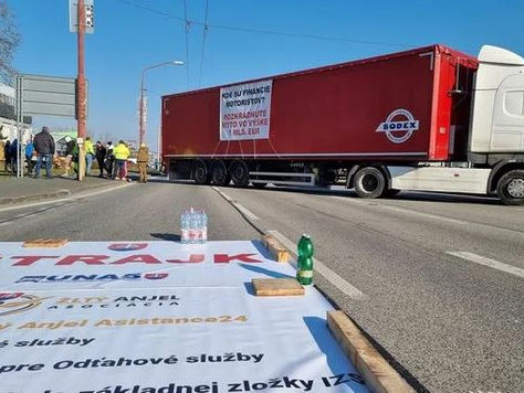 Slovacchia: divieti di circolazione mezzi pesanti 2023