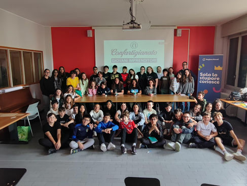 I giovani imprenditori di Apa Confartigianato tornano "in cattedra" con gli studenti del Regina Mundi