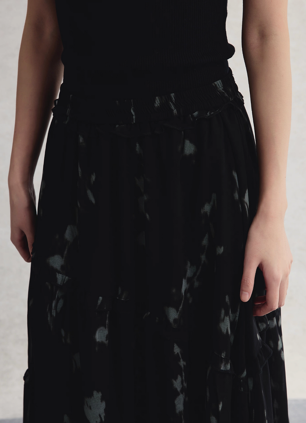 Thumbnail: Floral chiffon elasticated lined layer ruffle skirt