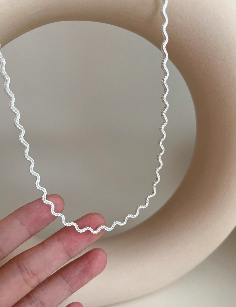 Thumbnail: 925 silver wavy necklace