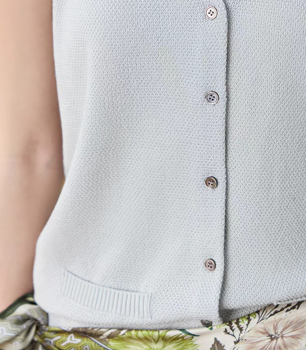 Thumbnail: Knitted 30% tencel 70% wool shell buttoned V neck vest