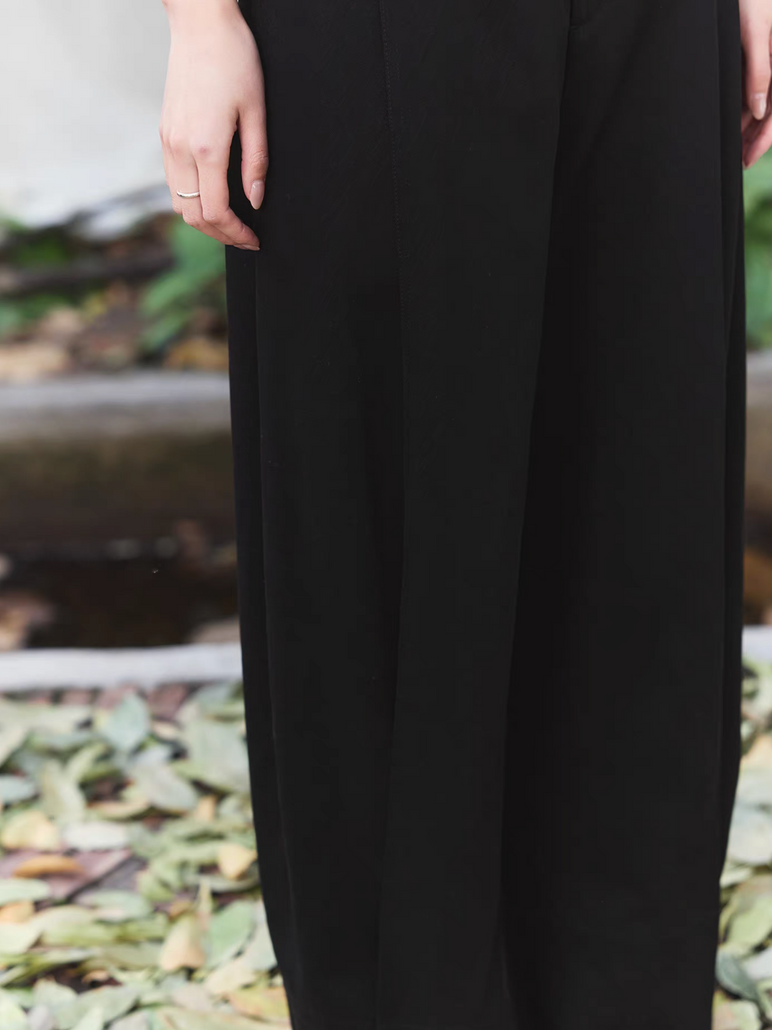 High waisted pleated taper poly rayon pants 11