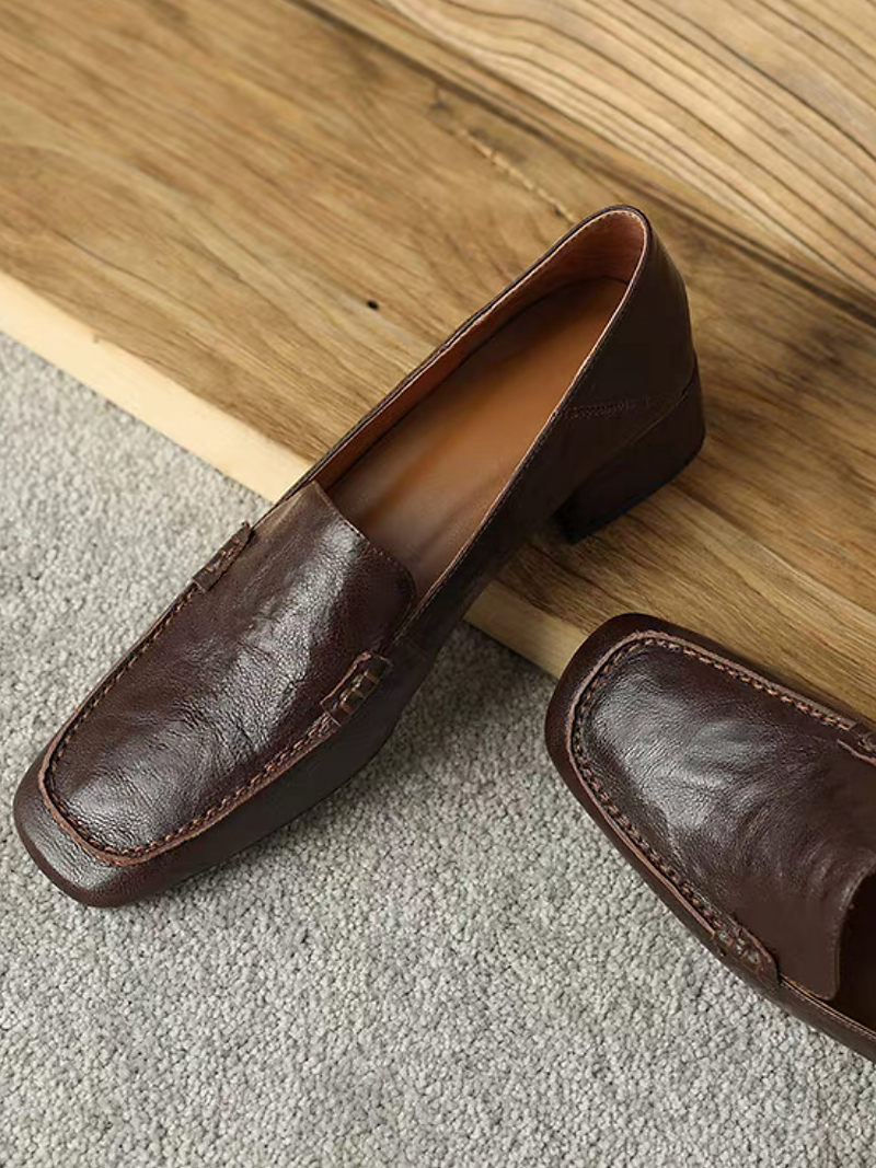 Side stitched calf leather loafers 3
