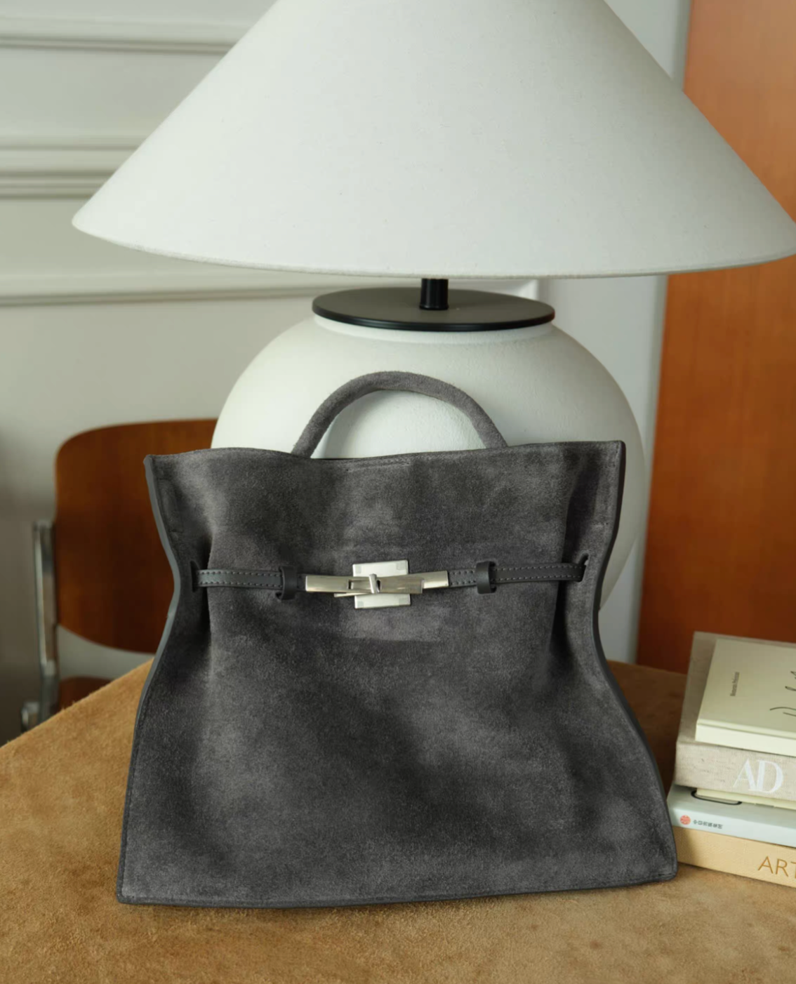 Suede calf leather handle + crossbody totebag