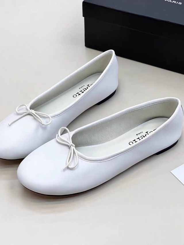 Repetto Paris made in France crimson smooth lambskin ribbon flats 9