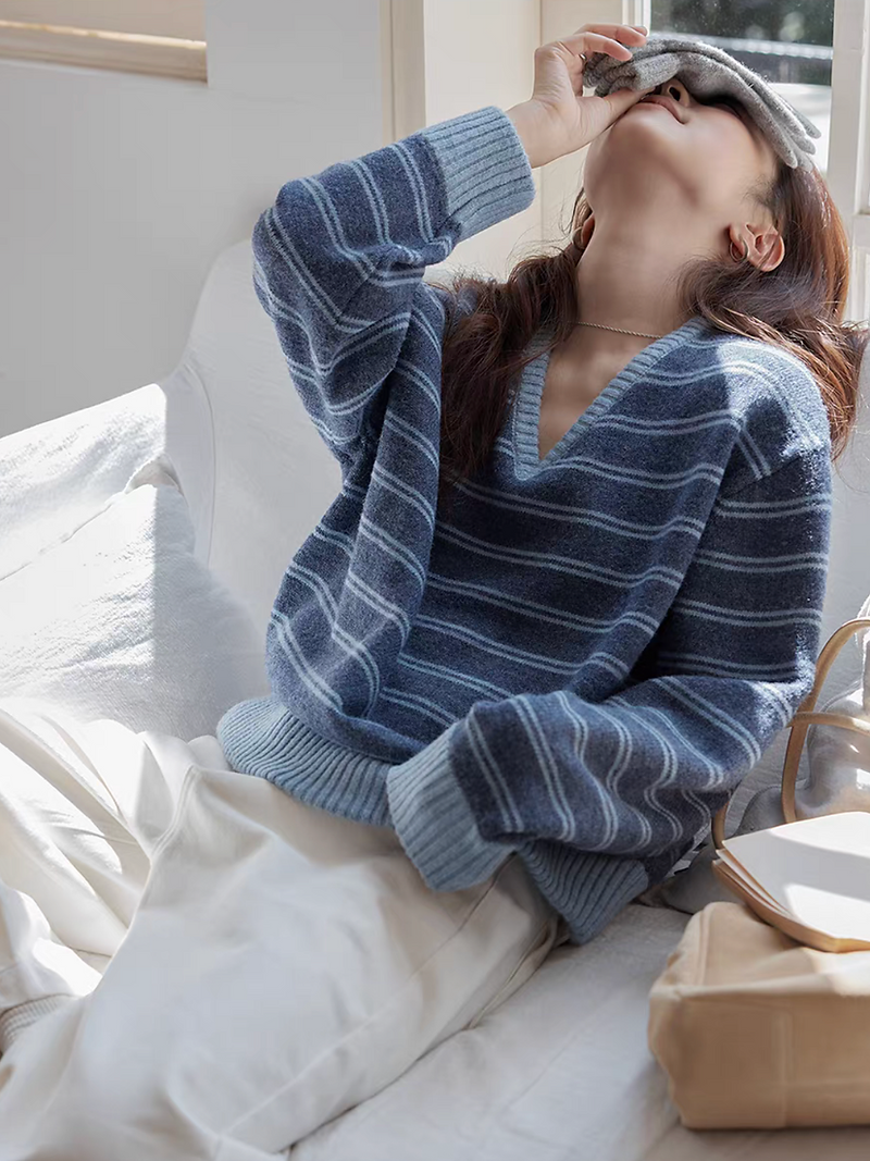 Fluffy wool striped V neck color blocking 26% wool rayon knitwear 2