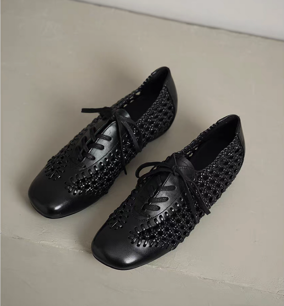 Thumbnail: Weaved calf leather lacing docking shoes