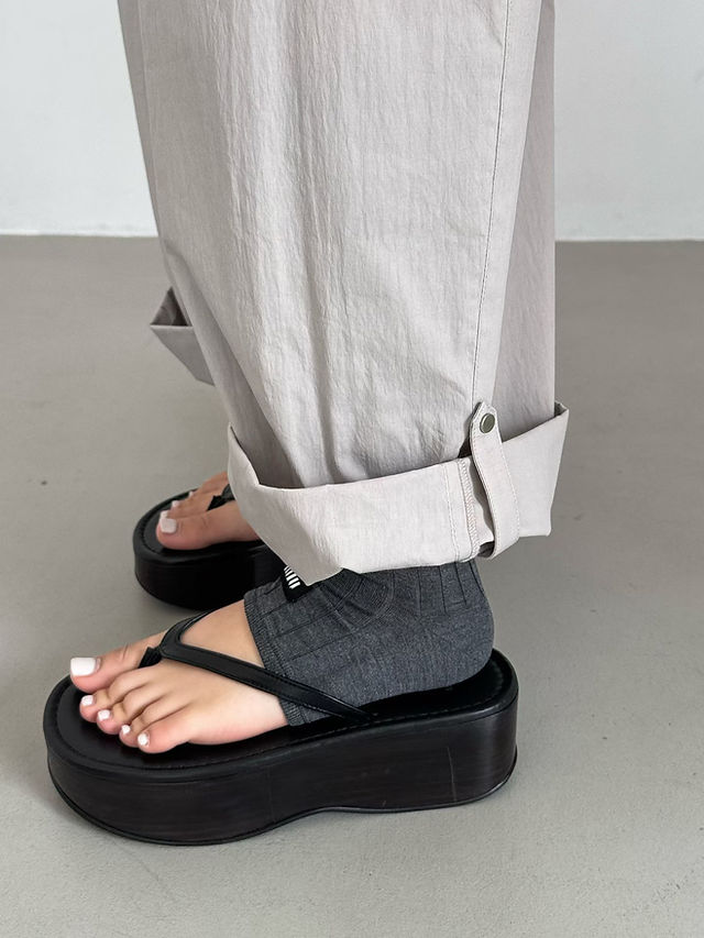 Two way folded buttoned cotton rayon elasticated pants   2