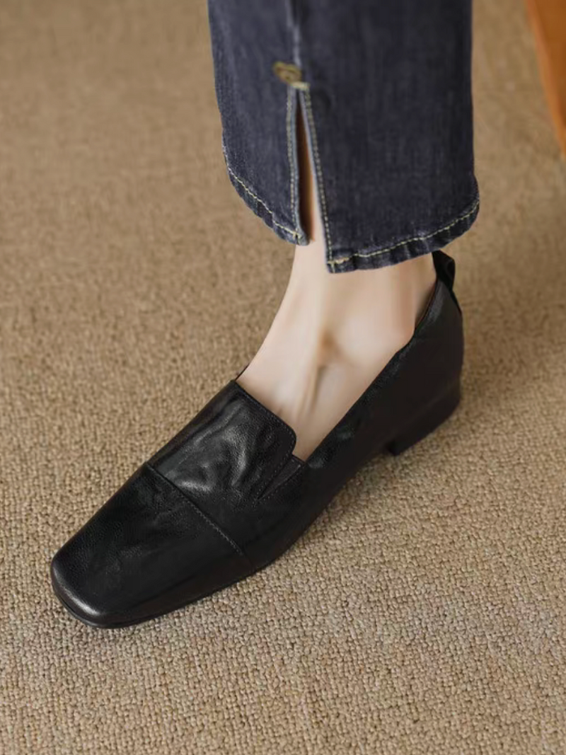 Back folded strap contour calf leather loafers 11