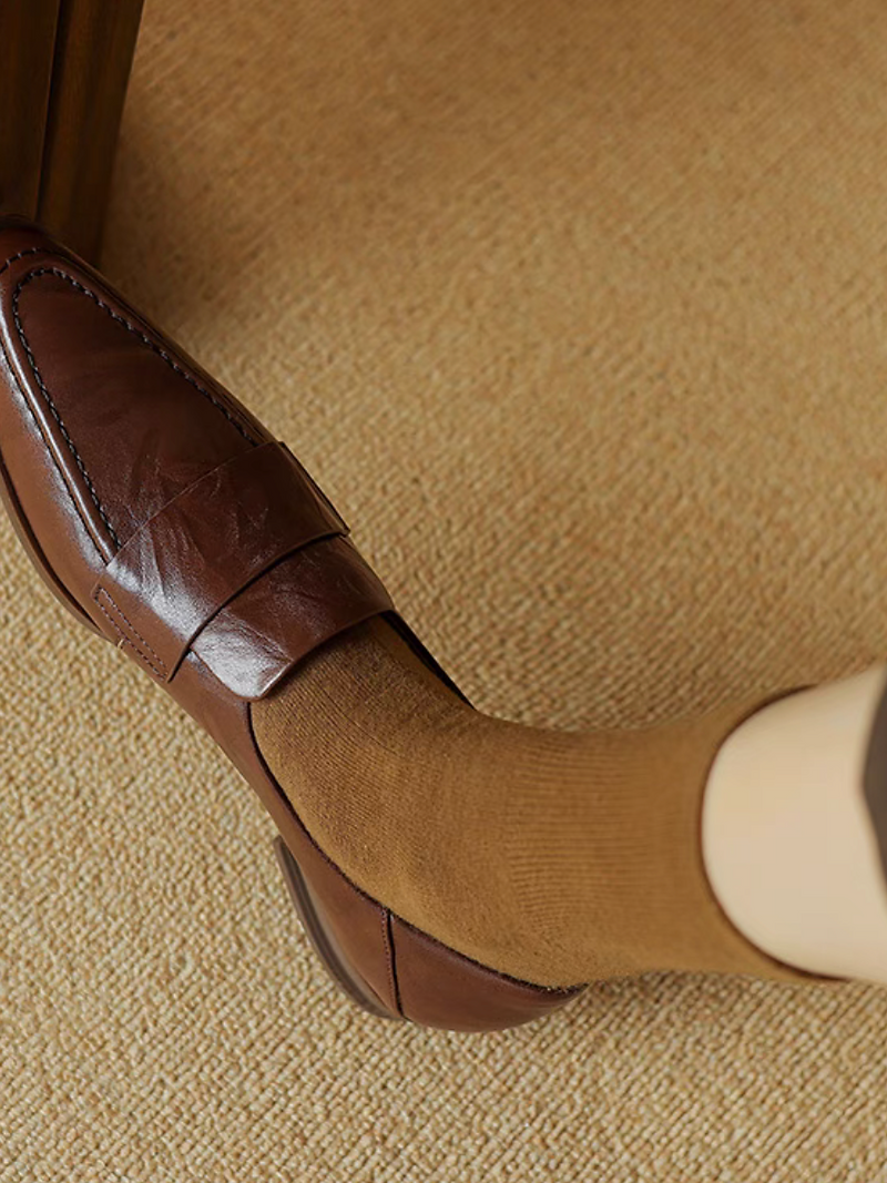 Pointy contour penny saver ruffled calf leather pointy loafers 4
