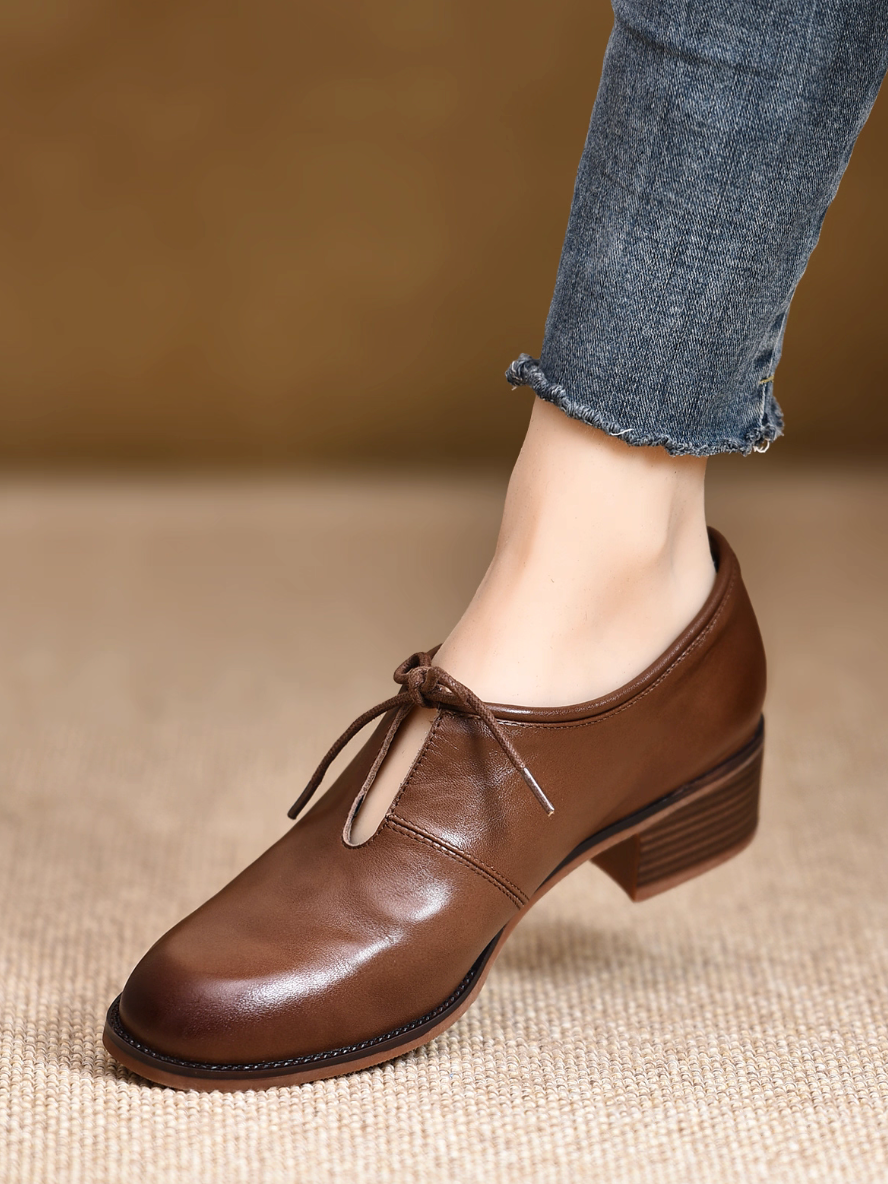 Brushed off calf leather crochet lacing wood heel shoes