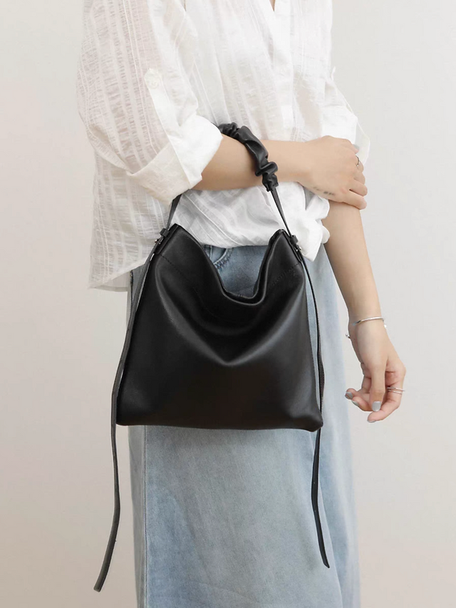 3 way lambskin ruffled strap shoulder + crossbody totebag 2
