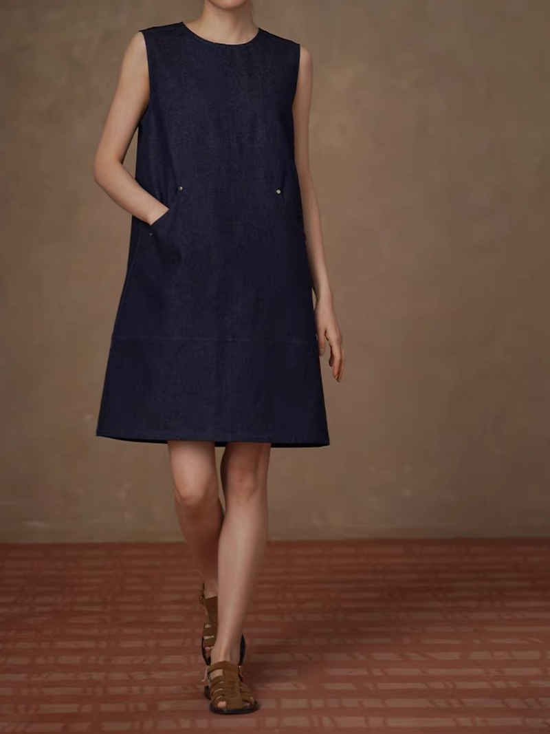Front zipper denim side pockets A line dress 9