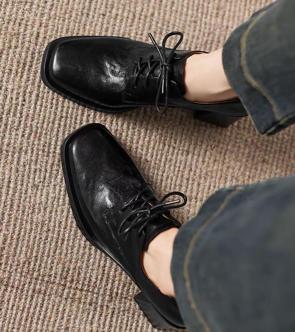 Thumbnail: Square toe embossed lambskin chunky heel lacing shoes
