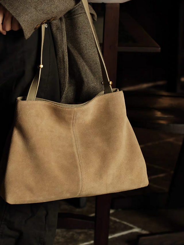 Calf leather suede / oil waxed leather shoulder totebag 8