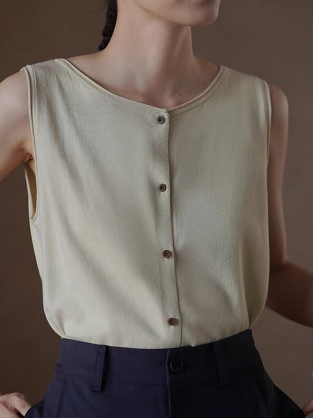 Acrylic poly knitted breathable crewneck beige buttoned vest 3