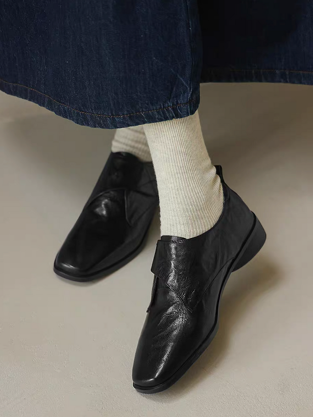 Embossed lambskin back folded straps loafers 1