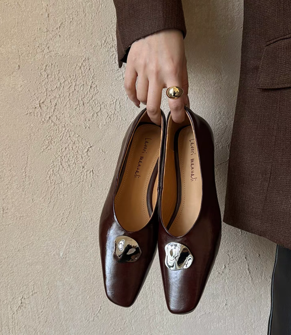 Thumbnail: Lambskin abstract crafted metal piece flats