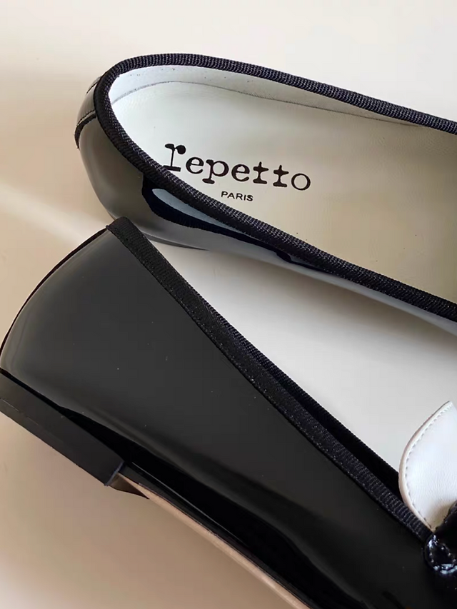 Repetto Paris made in France sheep skin black white loafers 10