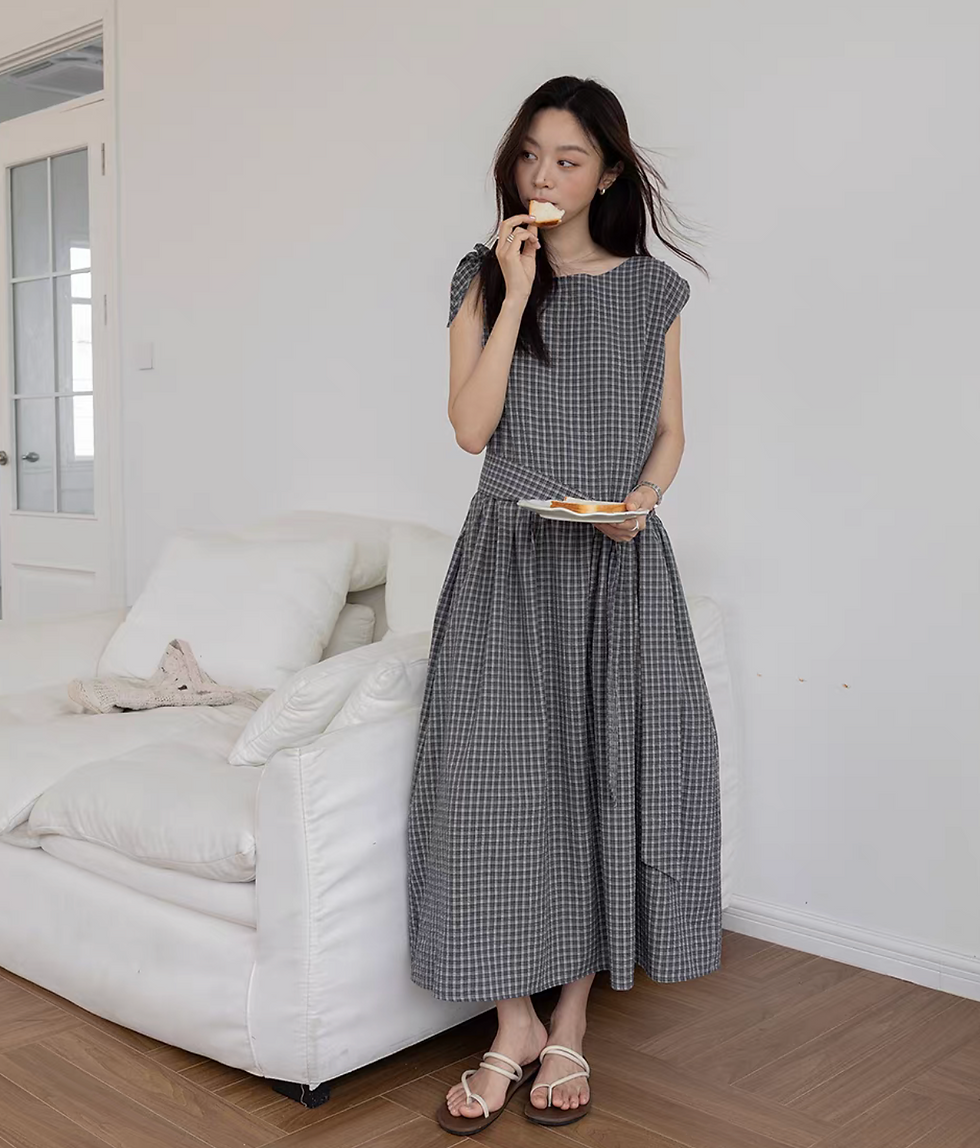 Thumbnail: Two way checker charcoal grey cotton poly shoulder knot midi sleeveless dres
