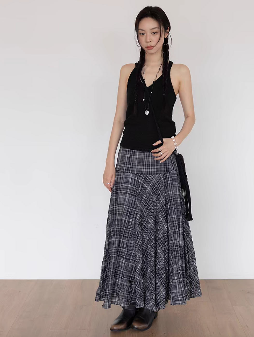 Thumbnail: Halter cotton acrylic knitted vest