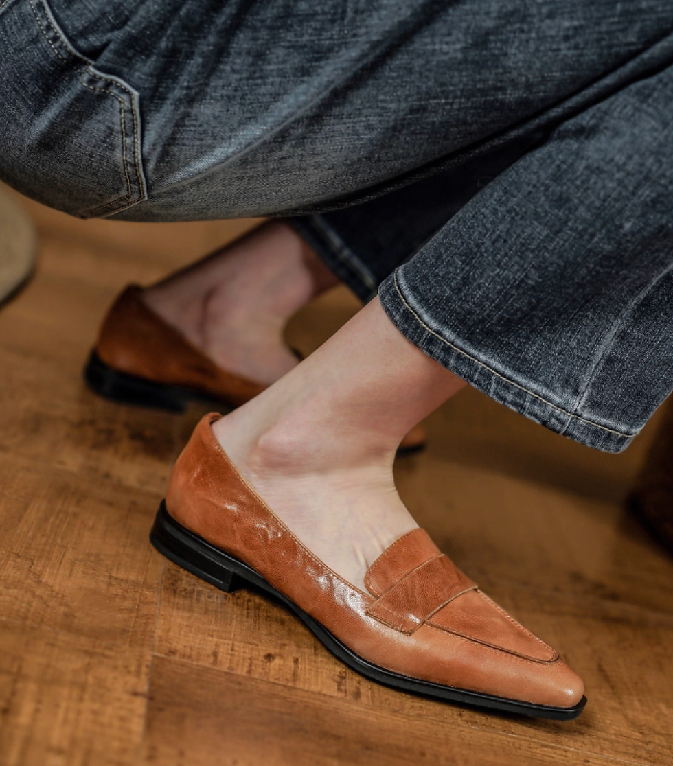 Thumbnail: Pointy ruffled lambskin loafers