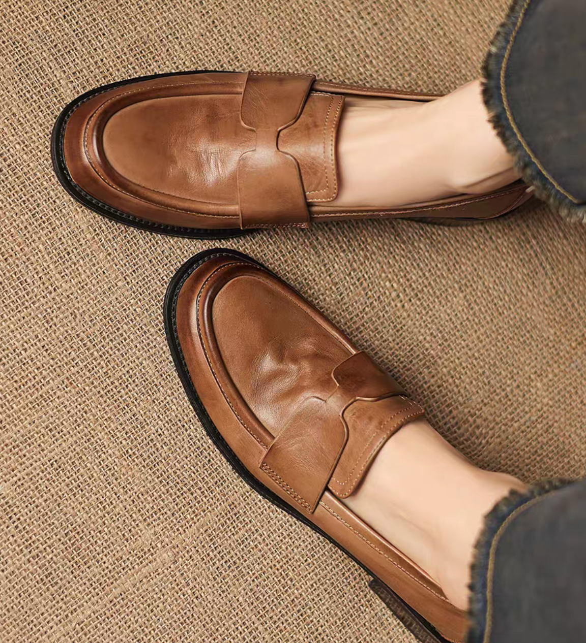 Crafted ruffled calf leather loafers