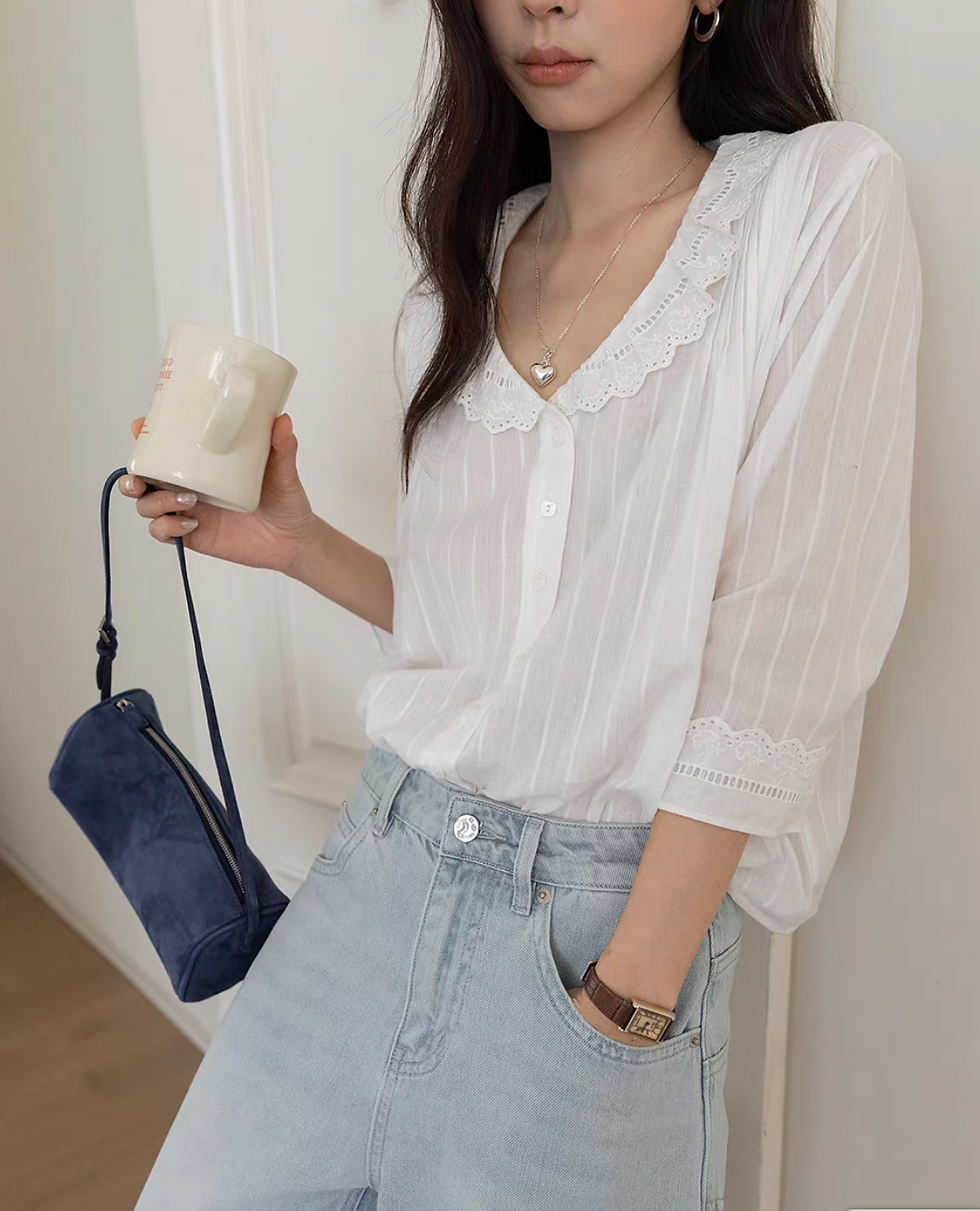 Thumbnail: Lace crochet floral contours collar mid sleeved cotton blouse
