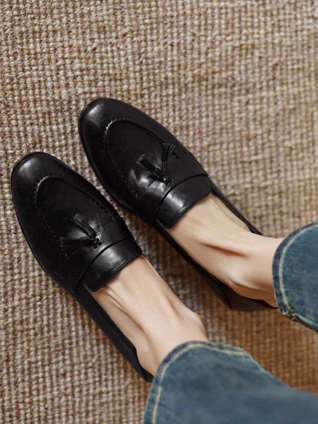 Calf leather plain color tassels soft loafers 3