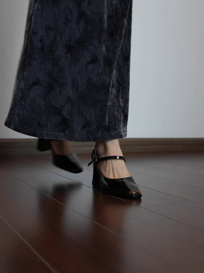 Oil waxed soft calf leather ankle strap high heels 4