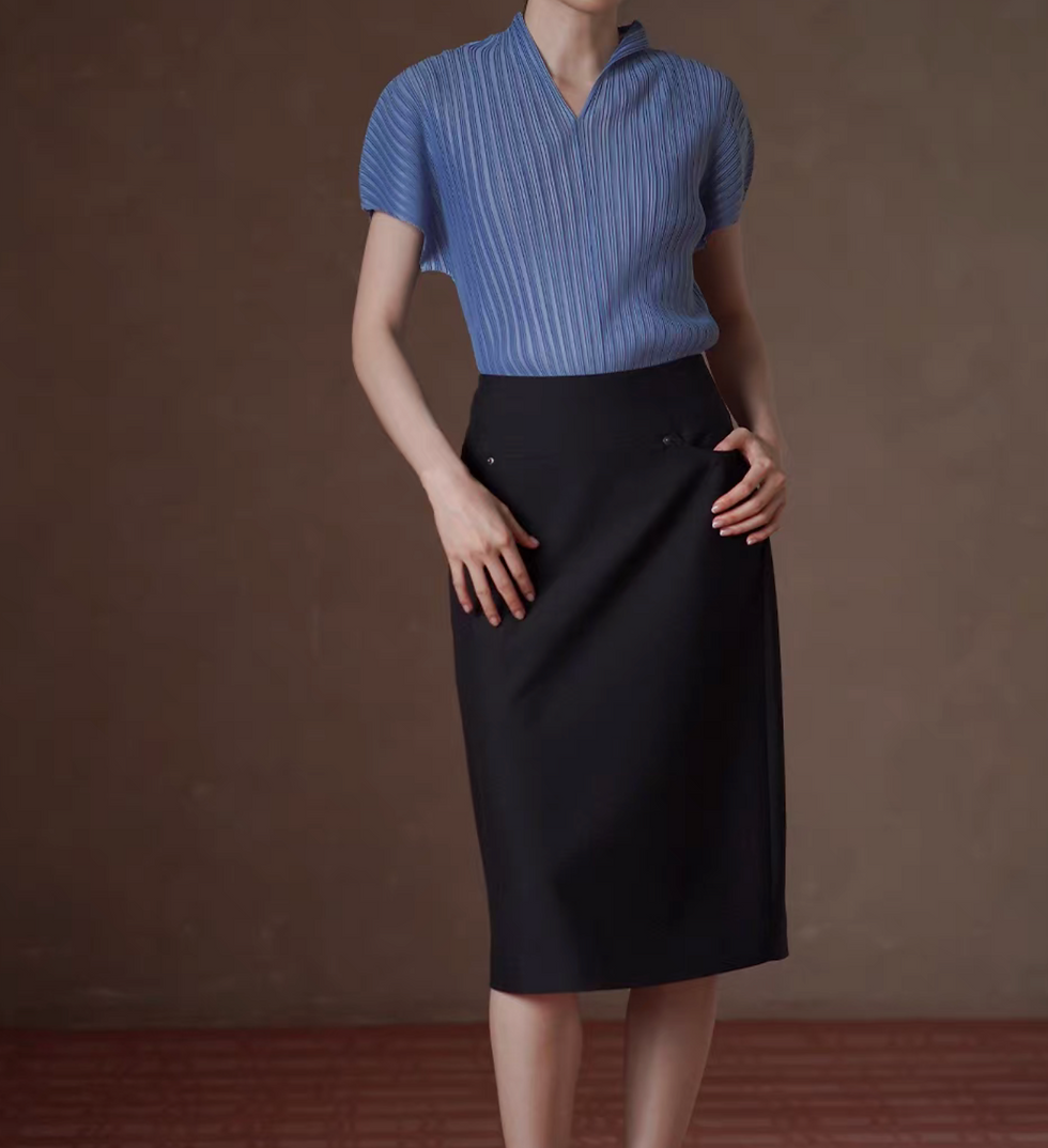 Thumbnail: Pleated stretchy sky blue flutter sleeves blouse