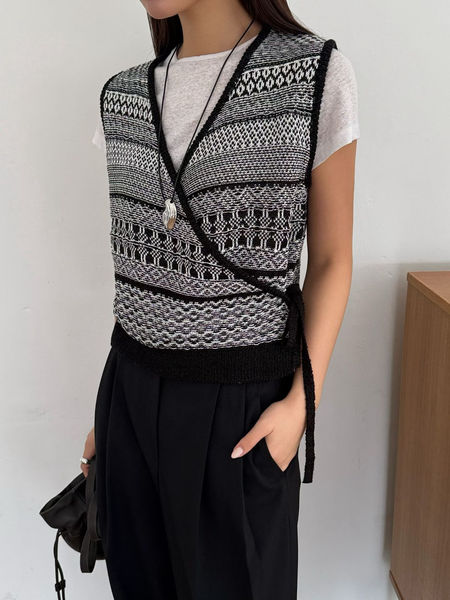 Cotton acrylic knitted V neck overlapping knitted vest