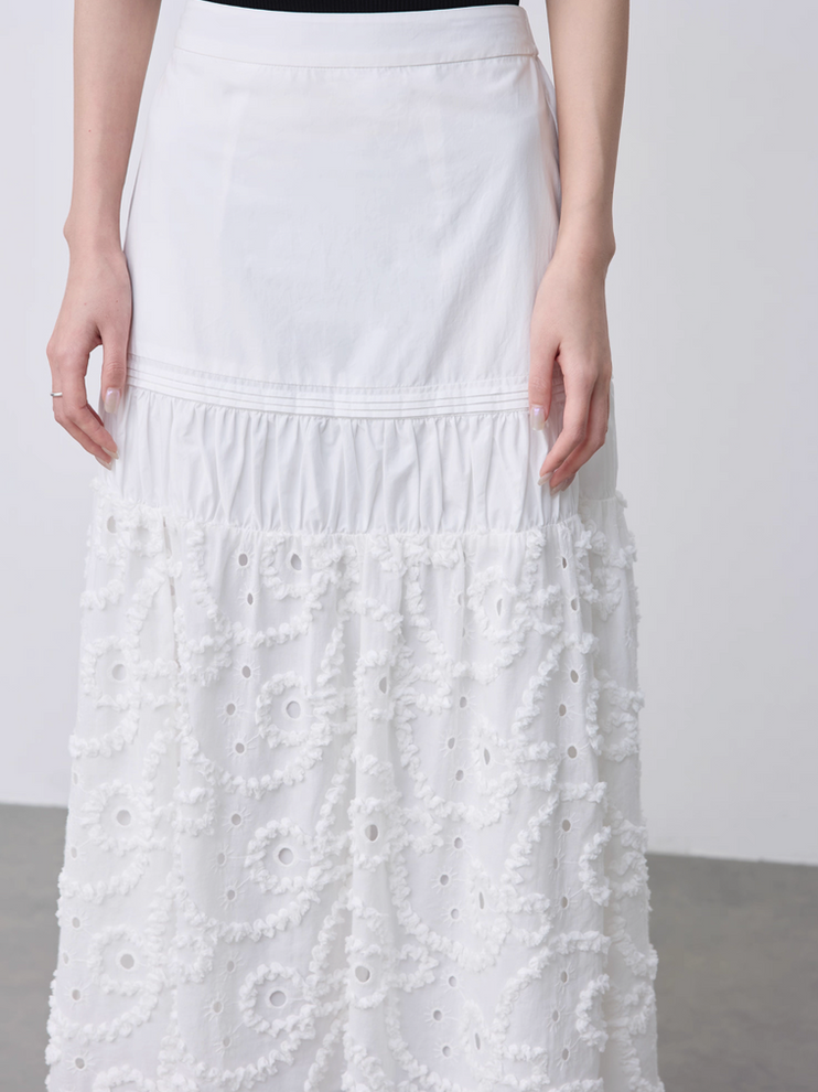 Embossed floral crochet white back elasticated skirt 3
