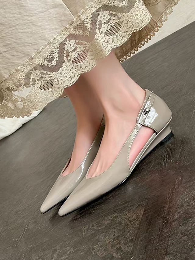 Oil waxed lambskin side silver metal twist buckle pointy shoes 10