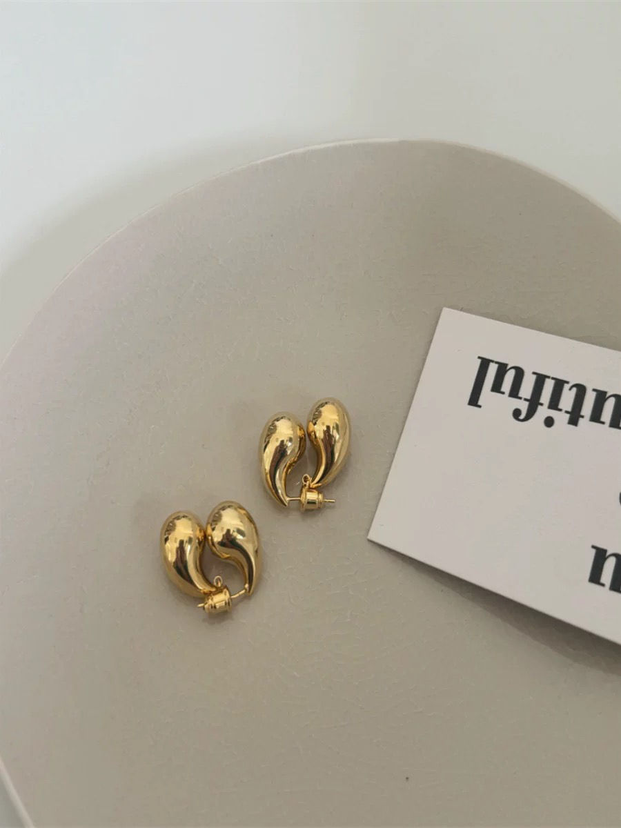 Thumbnail: Raindrops 925 silver earrings