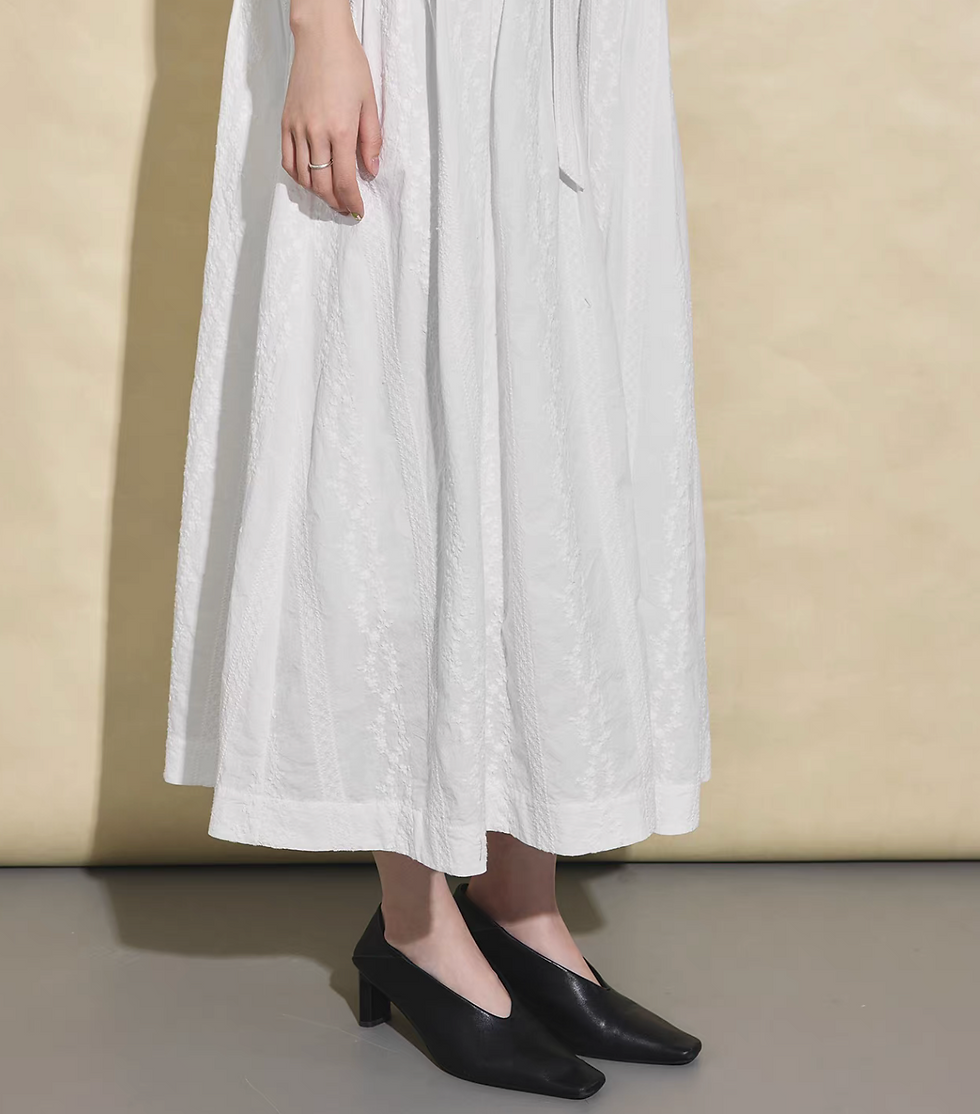 Thumbnail: Embroidered ivory white cotton collaratte maxi dress