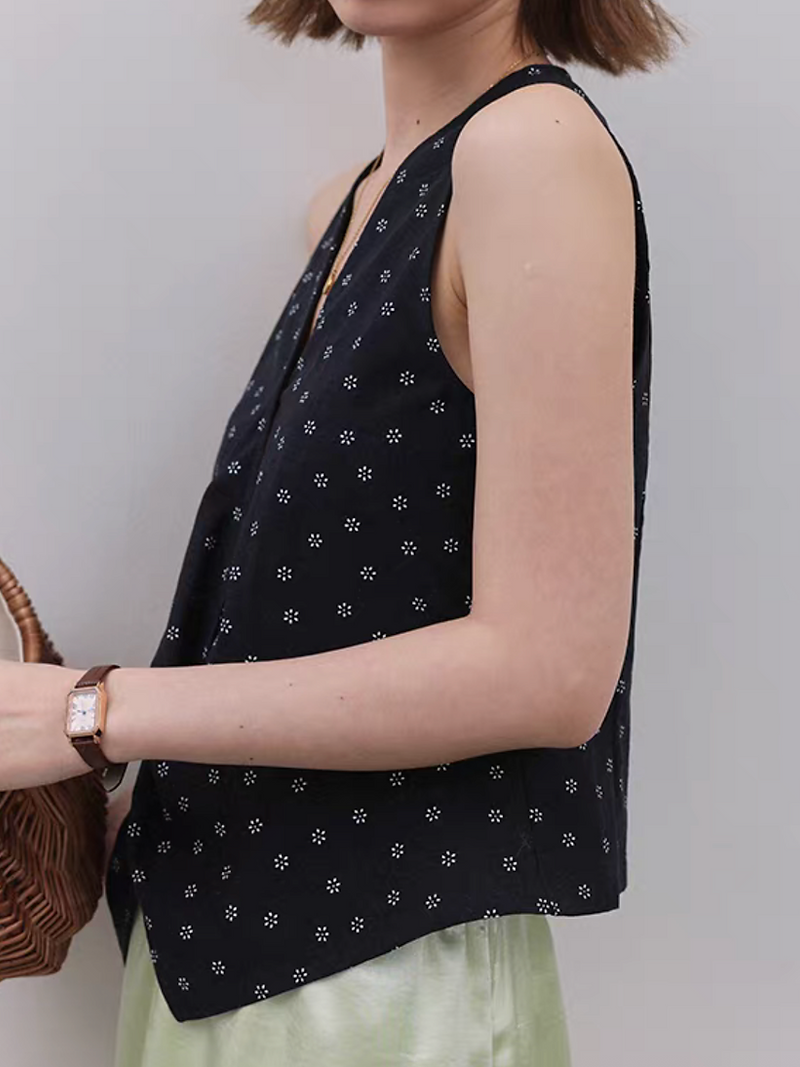 Dark navy floral V neck patterned cotton front twist vest 3